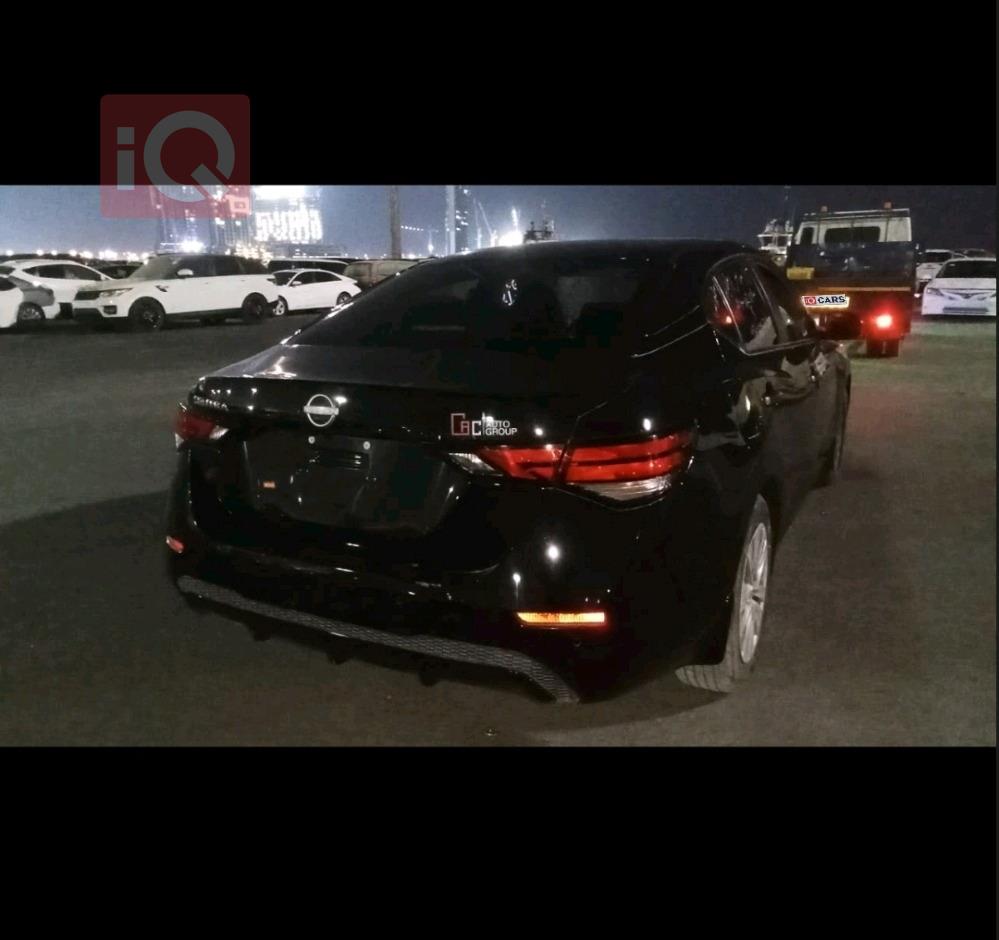 نيسان سنترا